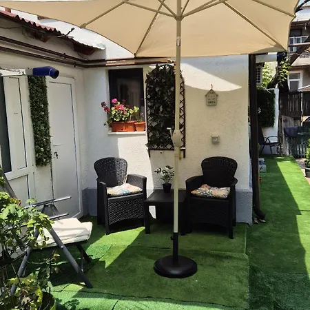 Δωμάτια σε οικογενειακή κατοικία Lucyana Home's Βουκουρέστι